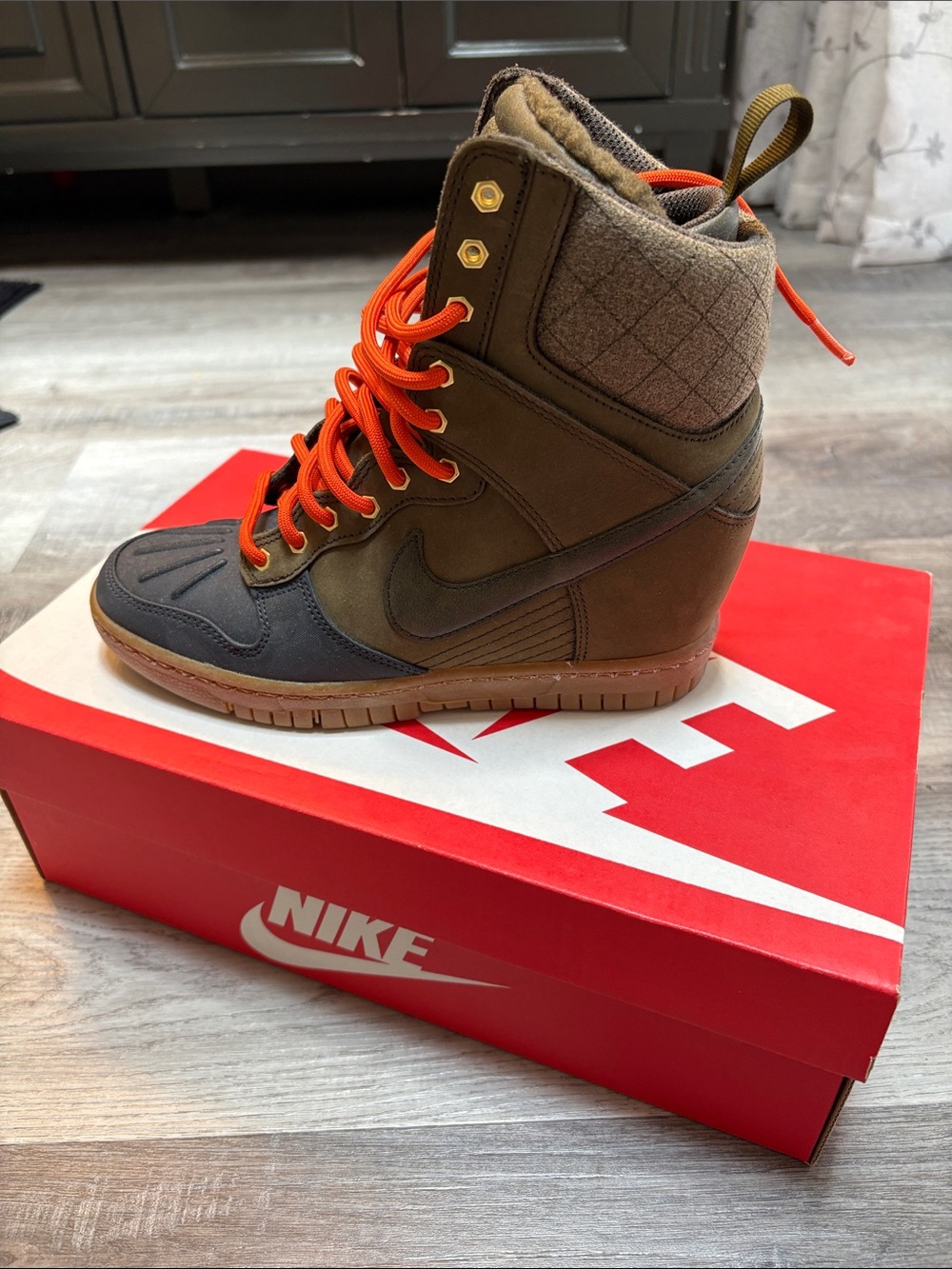 Nike Women's Brown and Orange Wedge Sneaker